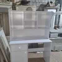 نجار ماهر یا نیمه ماهر