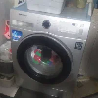 ماشین لباسشویی در حد نو