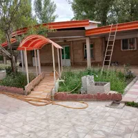 باغ-در-ورزقان