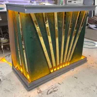 کانتر منشی بغل پارچه و رنگ بندی|آرایشگاه و سالنهای زیبایی|ارومیه, |دیوار