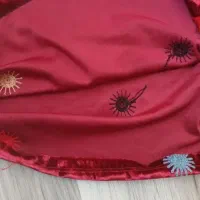 تونیک قرمز|لباس|باسمنج, |دیوار