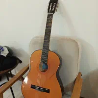 گیتار یاماها c40