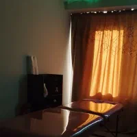 ماساژ دست و صورت