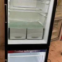 یخچال فروشگاهی جادار و باریک