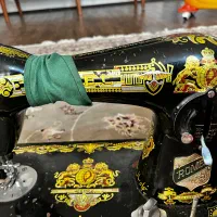 چرخ خیاطی قدیمی عتیقه|کلکسیون اشیاء عتیقه|مبارکه, |دیوار