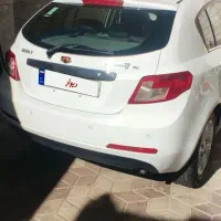 جیلی امگرند RV7