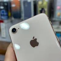 iPhone 8