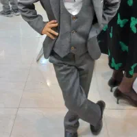 کت شلوار بچگانه