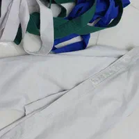 دو دست لباس کاراته کیوکوشین