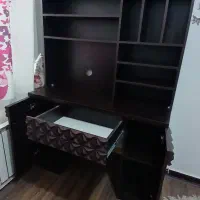 کتابخانه و میز تحریر|کتابخانه، شلف، قفسه‌های دیواری|تهران, باغ فیض|دیوار