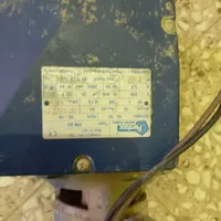 موتور کولر پمپ کولر کابینت پمپ اب یک اسب|مصالح و تجهیزات ساختمان|کرمانشاه, |دیوار