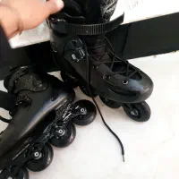 اسکیت در حد نو 4 چرخ