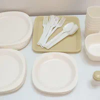 ظرف مسافرتی ۶ نفره