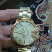 ساعت مچی طلایی سالم هردو سالمن