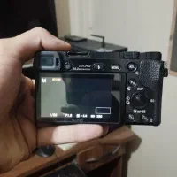 فروش دوربین sony a6000 همراه با لنز اضافه