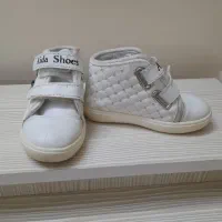 کفش اسپرت دخترانه فقط دوویست تومان|کفش و لباس بچه|مشهد, شیرودی|دیوار