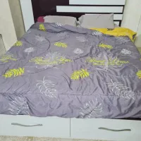 تخت دونفره جنس عالی در حد نو