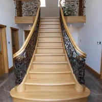 کارگاه ونمایشگاه پله چوبی نرده چوبی وچوبفلز کفپله