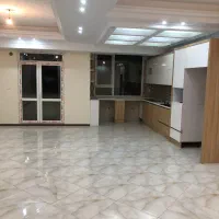 اپارتمان۱۳۰متری