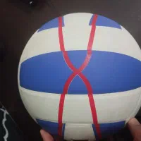 توپ والیبال