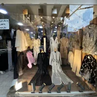 فروشنده خانم