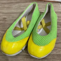 کفش مخصوص پیاده روی