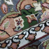 فلکه پسته دکه فروشی کسی داشت پیام بده خاش