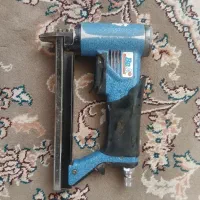 میخ کوب