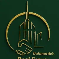 مغازه سجاد بین بهار و بزرگمهر همکف با بالکن