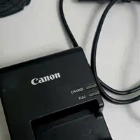 دوربین Canon d2000 و لنز 18-55|دوربین عکاسی و فیلم‌برداری|تهران, حکیمیه|دیوار