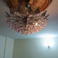 لوستر فروشی