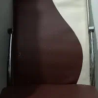 میز تحریر باکس دار قفلی سفید بهمراه صندلی|میز تحریر و کامپیوتر|قم, نیروگاه|دیوار