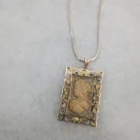 پلاک طلای الیزابت و زنجیر زیبا و محکم