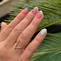 استخدام دستیار ناخن همراه با اموزش|استخدام درمانی، زیبایی، بهداشتی|تهران, حسینآباد|دیوار