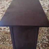 میز کامپیوتر در حد نو