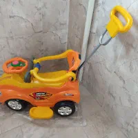 ماشین بازی سالم و تمیز و کم کار باکارتون|اسباب‌بازی بچه|اصفهان, الهیه|دیوار