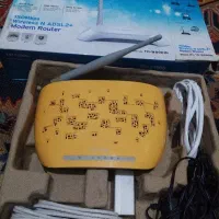 مودم تی پی لینک سالم با لوازم