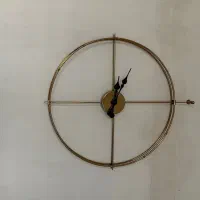 ساعت دیواری