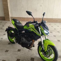 بنلی ۳۰۰ کیوجی دو سیلندر ۲۵۰