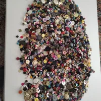 همه نوع دکمه در همه سایز|لوازم خیاطی و بافتنی|شیراز, شهرک قمشه|دیوار