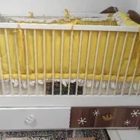 تخت و کمد کودک
