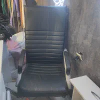 یک عدد صندلی پمپی سالم تمییز کنم کار