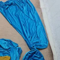 دوعدد پرده مخمل کناره نو نو