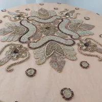 رومیزی  سنگ دوزی شده