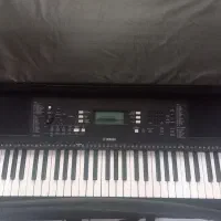 پیانو و کیبورد یاماها PSR E373