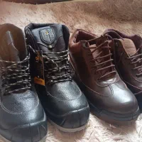 دو عدد کفش ایمنی