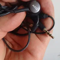 هندزفری سیمی