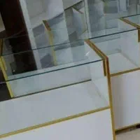 قفسه ام دی آف نوار طلایی با میز پیشخوان