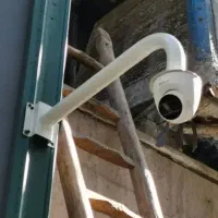 نصب دوربین مداربسته،دزدگیر و چشم،سیم کشی جک برقی|خدمات پیشه و مهارت|زابل, |دیوار