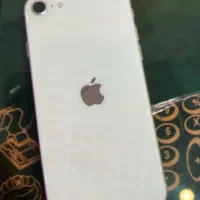 ایفون اس ای ۲۰۲۲